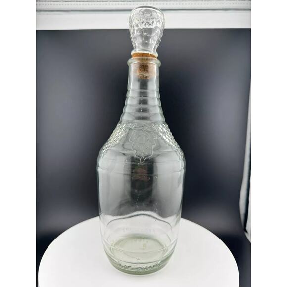 Vintage Grape Pattern Clear Glass Decanter Bottle with Stopper Empty Bottle - Picture 1 of 8